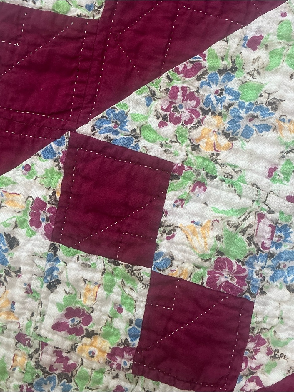 Vintage hand stitched multicolor Patchwork Quilt 72 x 74 USA made - Picture 6 of 10